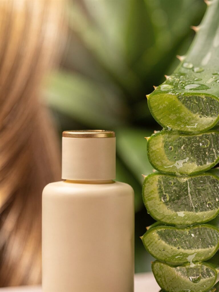 Aloe vera para rulos: hidratación y cuero cabelludo - Planeta Rulos